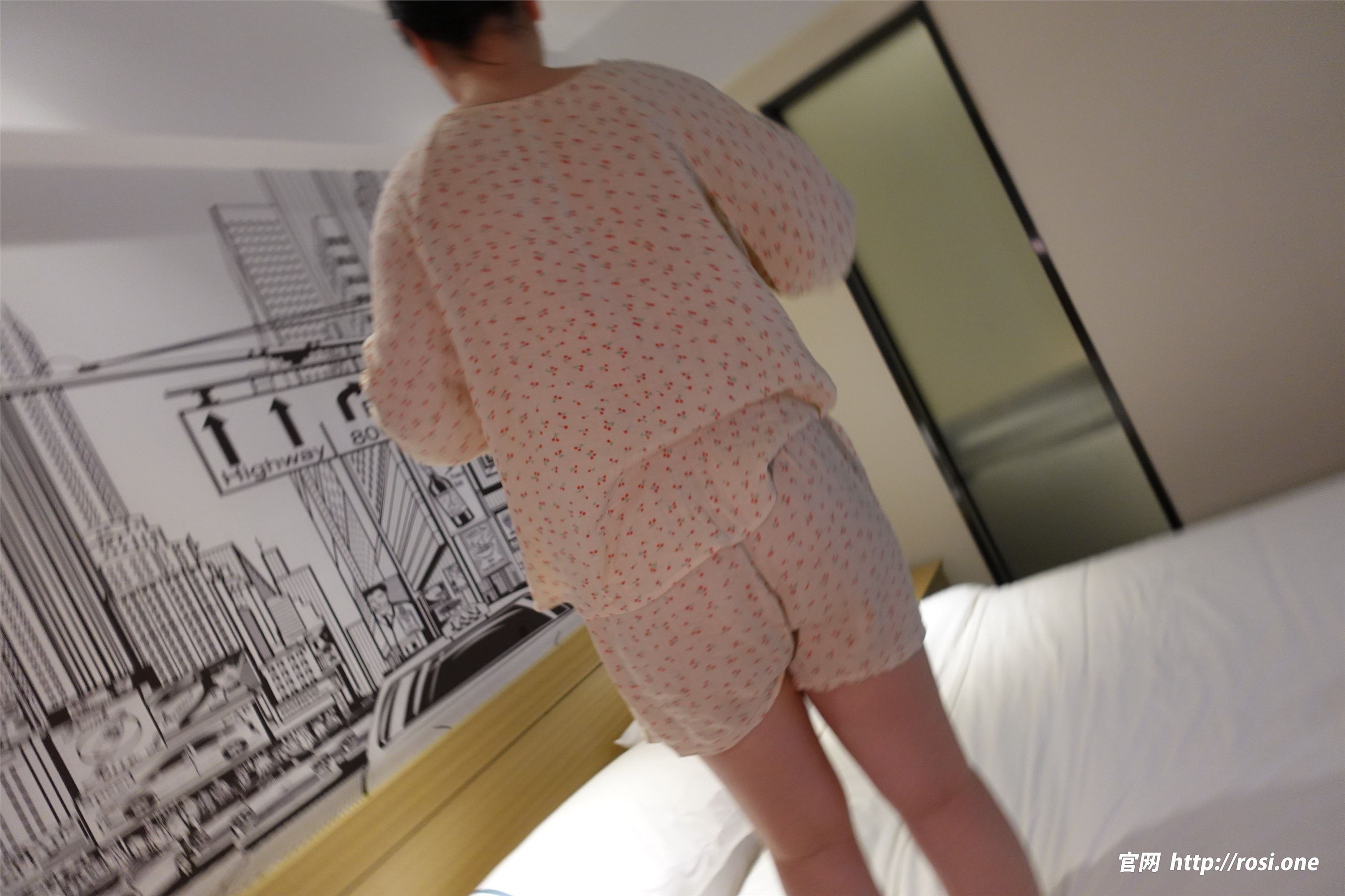 ROSI写真 2023.02.01 NO.4076